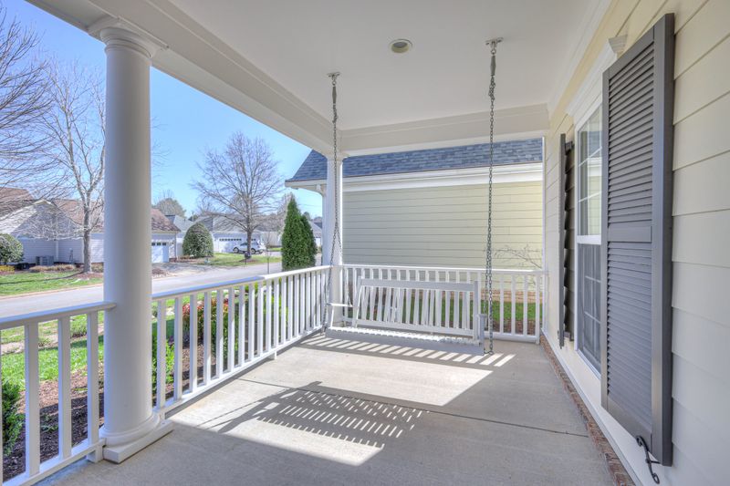 301 Rosebud Cir, Franklin, TN 37064