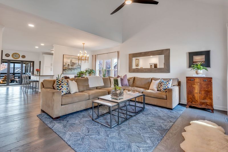 104 Deercrest Cir, Franklin, TN 37069