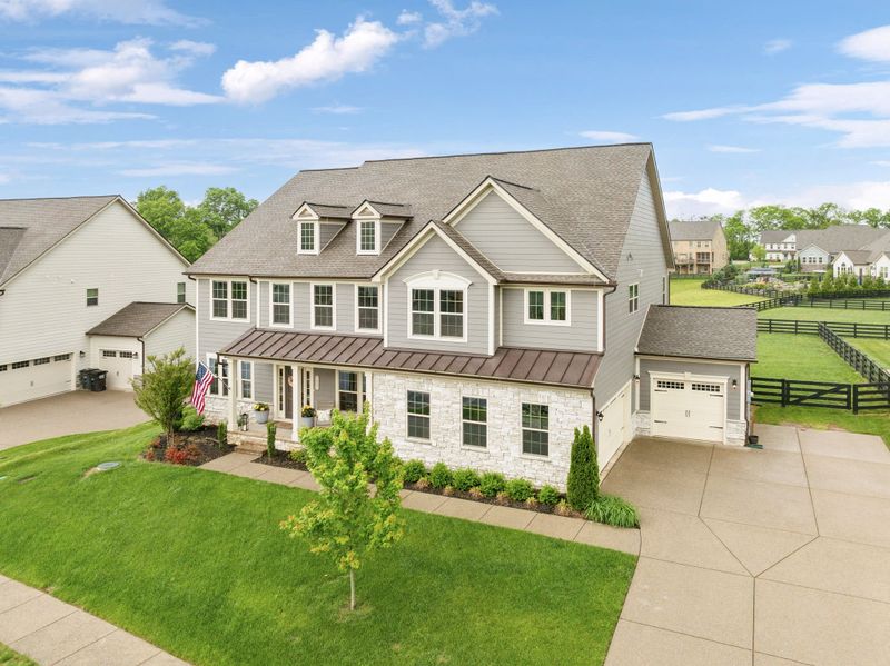 5005 Great Falls Ct, College Grove, TN 37046