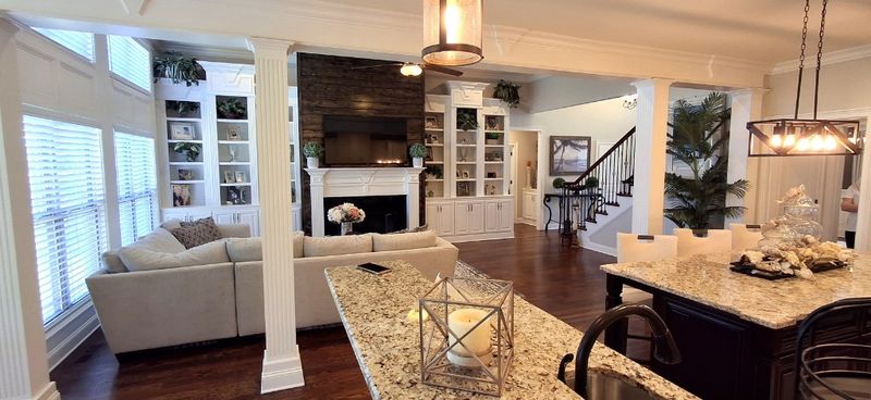 1907 Rolling Creek Dr, Murfreesboro, TN 37128