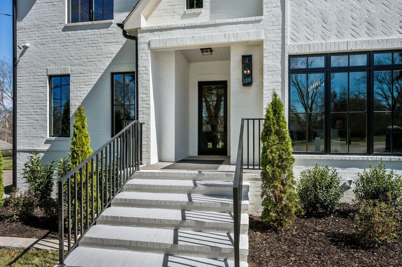 1212 Shiloh Dr, Nashville, TN 37205