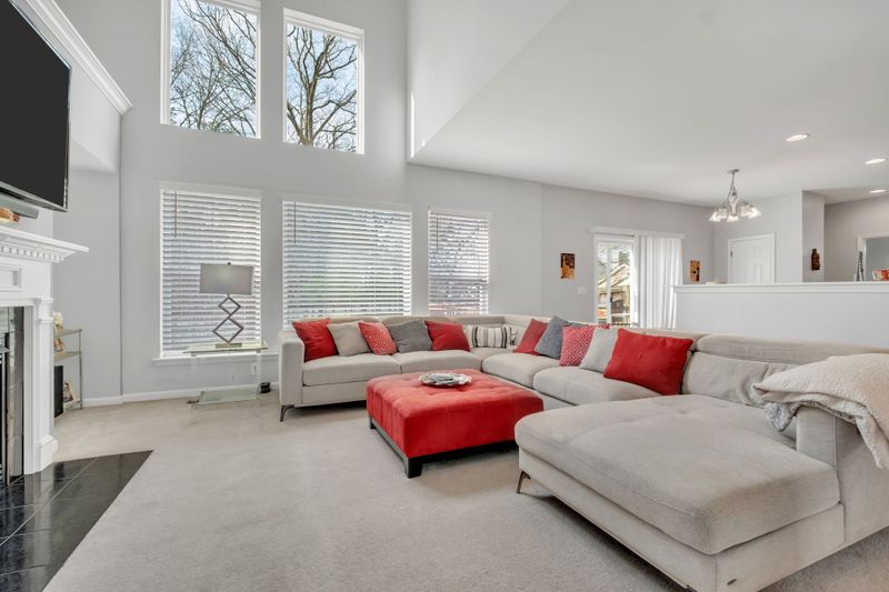 765 Arbor Springs Dr, Mount Juliet, TN 37122