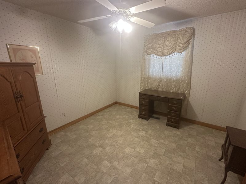 6114 N New Hope Rd, Hermitage, TN 37076
