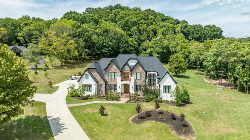 1760 Barker Rd, Thompsons Station, TN 37179