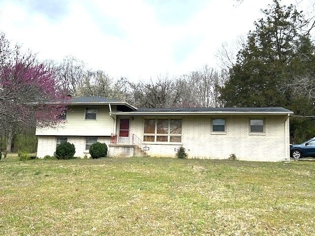 145 Odoms Bend Rd, Gallatin, TN 37066