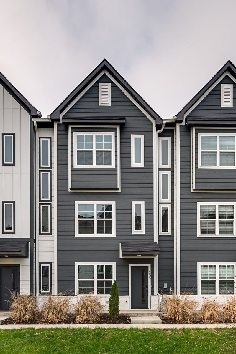 700 N Dupont Ave #309, Madison, TN 37115