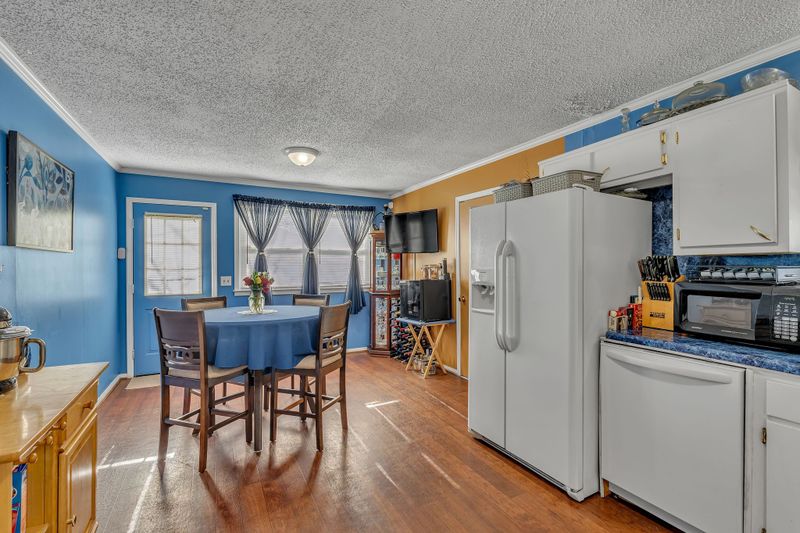 2518 Bethwood Dr, Nashville, TN 37207
