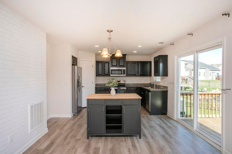 2539 Grove Park Way, Columbia, TN 38401