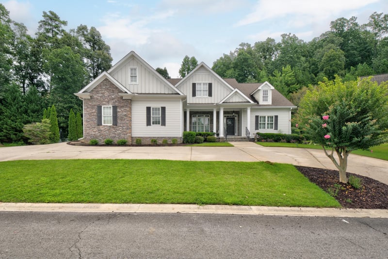 1803 St Ives Pl, Dalton, GA 30720