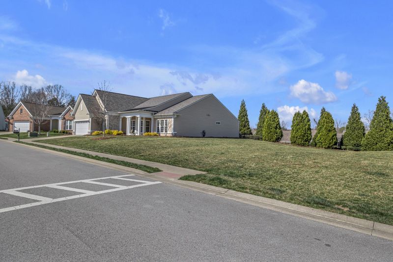 172 Privateer Ln, Mount Juliet, TN 37122