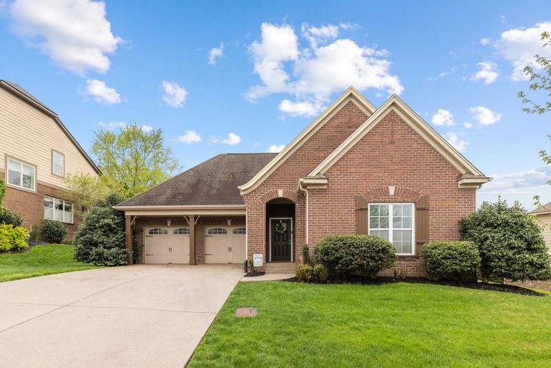 137 Fowler Cir, Franklin, TN 37064