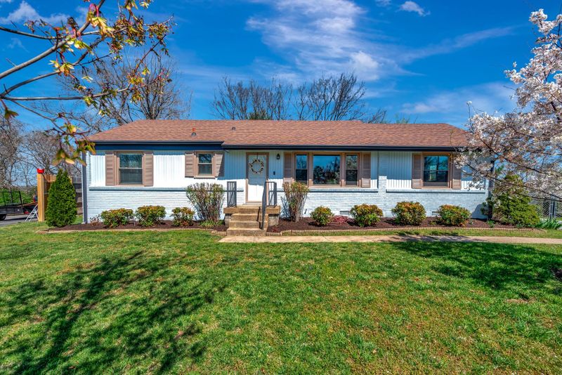 103 Graeme Dr, Nashville, TN 37214
