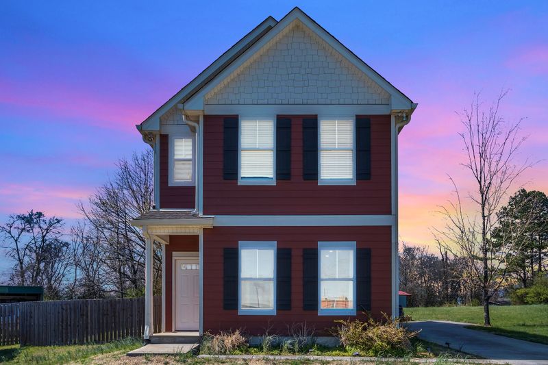 407 Harding Dr, Lebanon, TN 37087