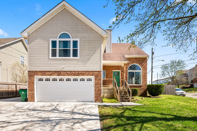 1829 Apple Valley Cir, Nashville, TN 37207