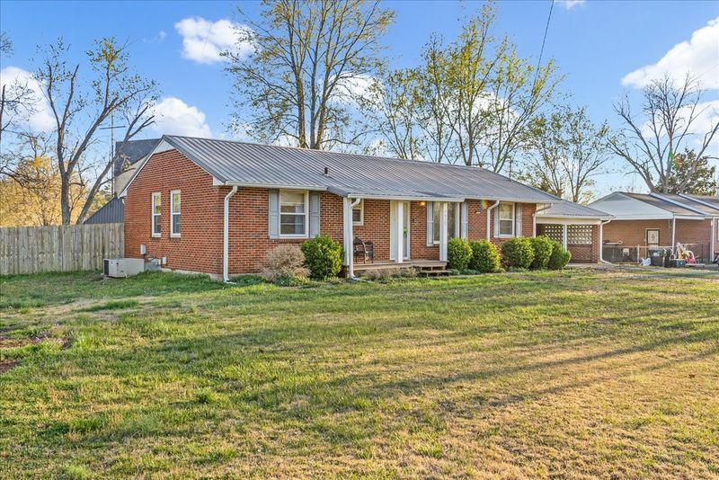 1610 Atlas St, Murfreesboro, TN 37130
