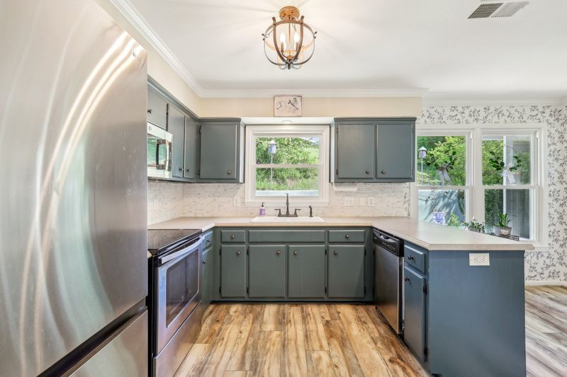 205 Myhr Grn, Nashville, TN 37221