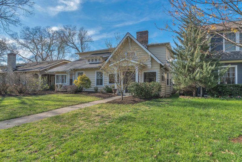 3814 Central Ave, Nashville, TN 37205