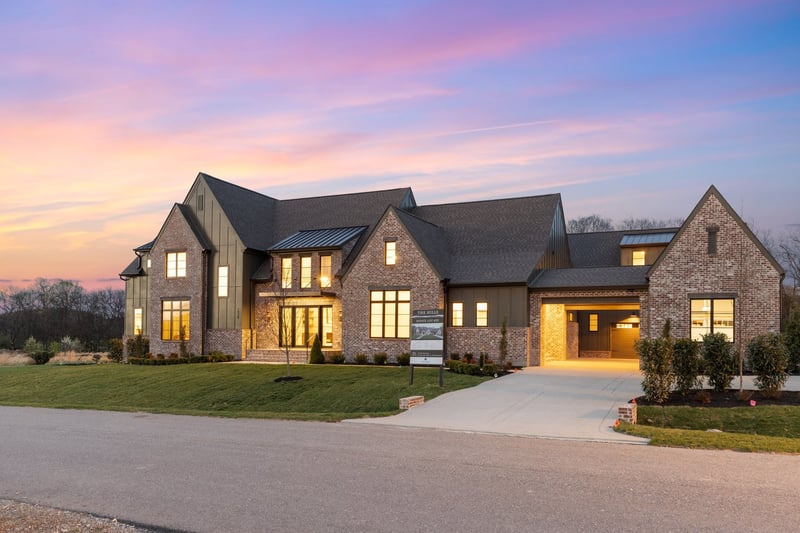1928 Silver Fox Rd, Thompsons Station, TN 37179