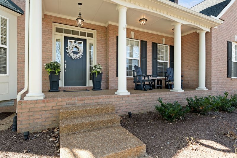 424 Coburn Ln, Franklin, TN 37069
