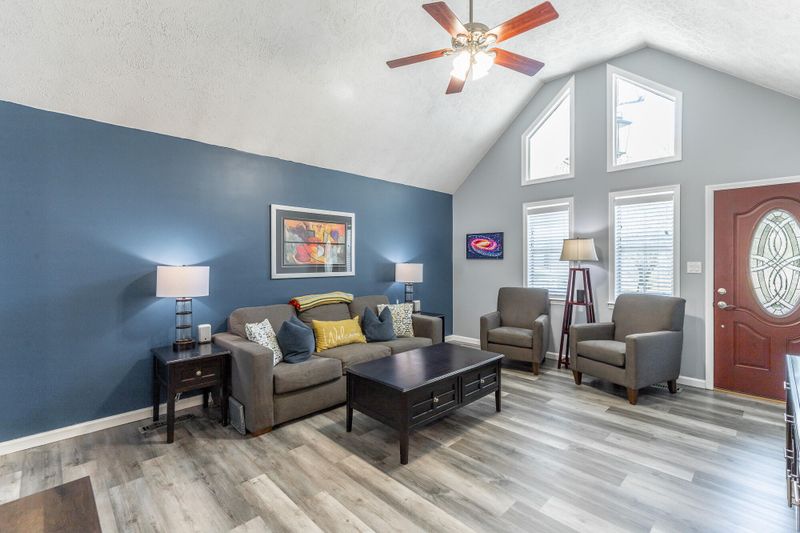 259 French St, Rossville, GA 30741