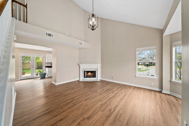 9006 Tarrington Ln, Franklin, TN 37069