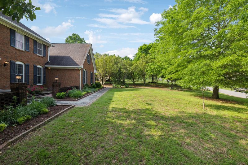 1101 Cross Creek Dr, Franklin, TN 37067