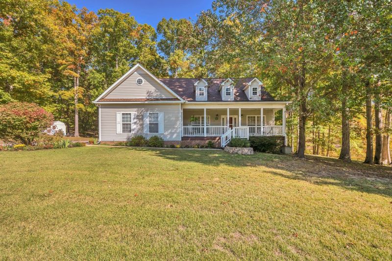 302 Hill Dr, White Bluff, TN 37187