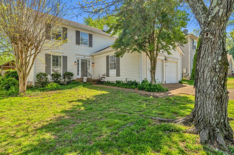 148 White Oak Way, Hendersonville, TN 37075