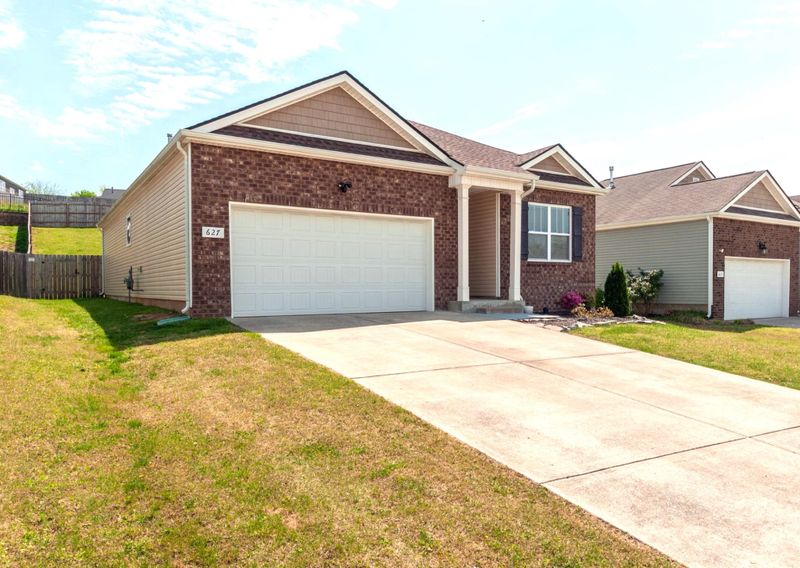 627 Prominence Rd, Columbia, TN 38401