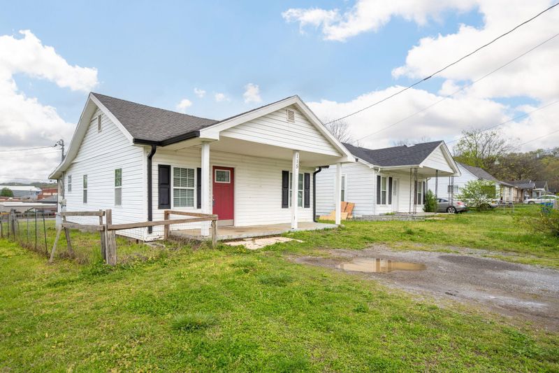 115 W Oak St, Rossville, GA 30741