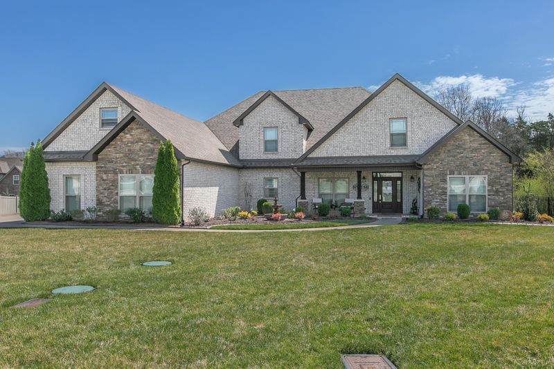 7745 Santos Dr, Murfreesboro, TN 37129
