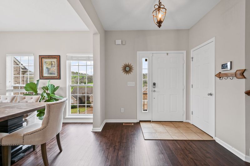 1448 W Running Brook Rd, Nashville, TN 37209