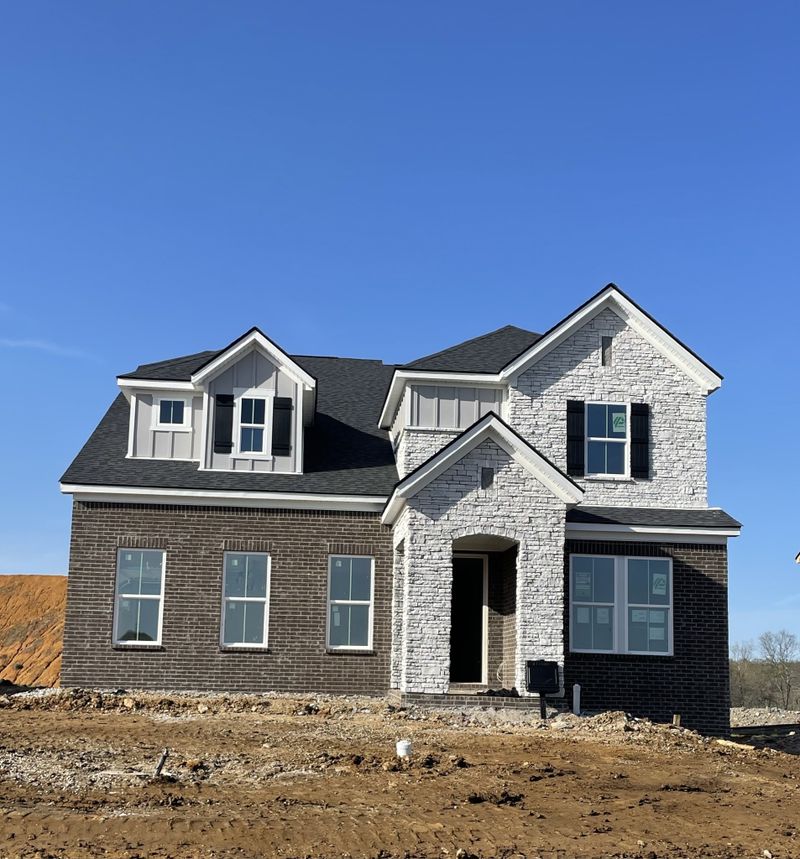 911 Champions Cir, Mount Juliet, TN 37122