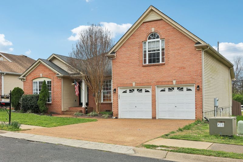 104 Summit Run Pl, Hermitage, TN 37076
