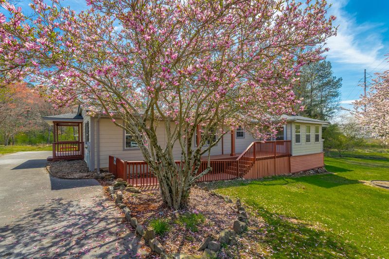 334 Bonavista Ln, Tunnel Hill, GA 30755