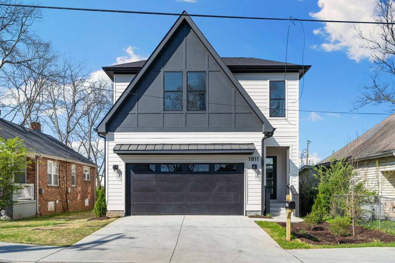 1811 10th Ave N, Nashville, TN 37208