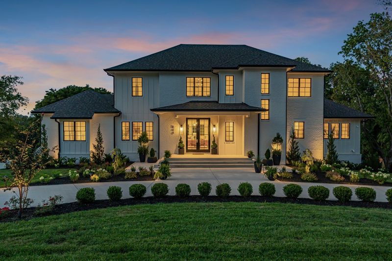 844 Belton Dr, Nashville, TN 37205