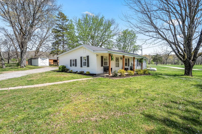 2645 Eastover Rd, Watertown, TN 37184