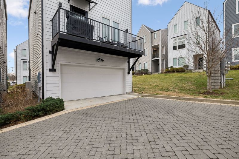 243 Sterling Point Cir, Nashville, TN 37209