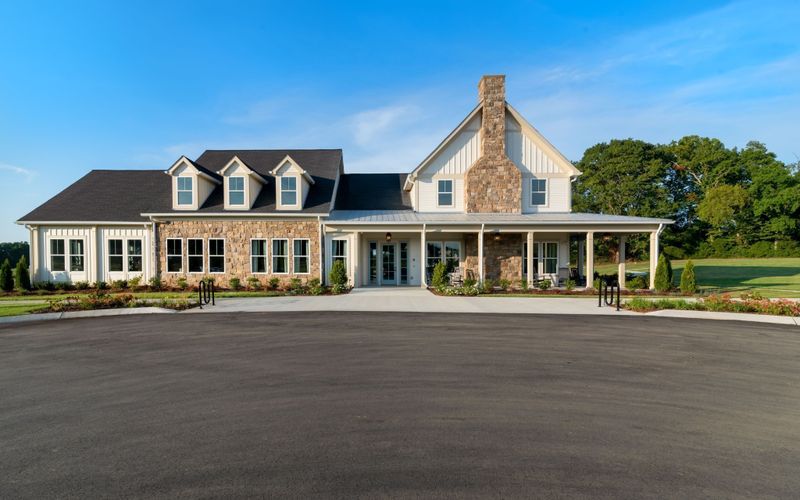 7924 Halewood Dr, College Grove, TN 37046