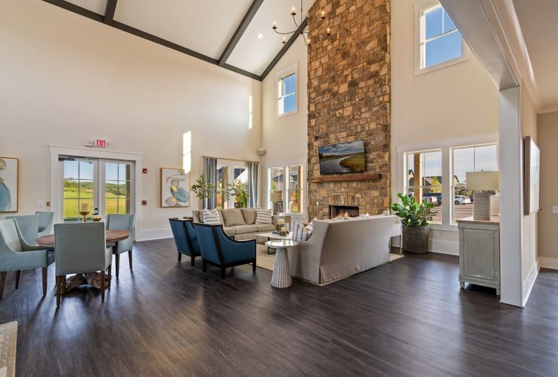 8048 Atlee Ct, College Grove, TN 37046