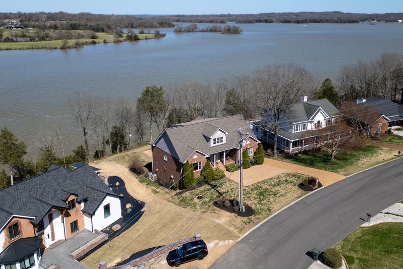 1207 Horseshoe Cv, Mount Juliet, TN 37122
