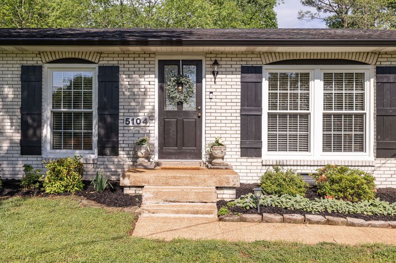 5104 Brucewood Dr, Nashville, TN 37211