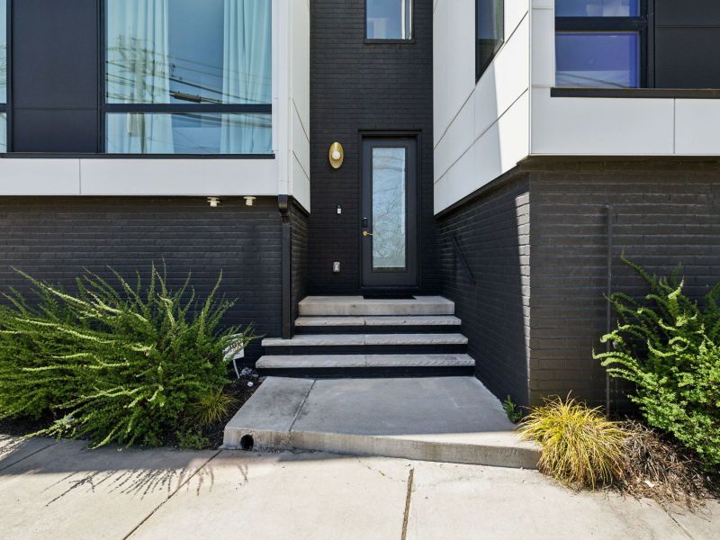 2800 Delaware Ave, Nashville, TN 37209