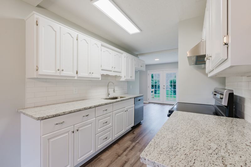 100 Candlewick Pl, Hendersonville, TN 37075