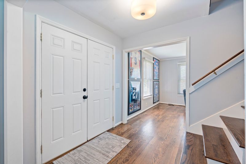7448 Harrow Dr, Nashville, TN 37221