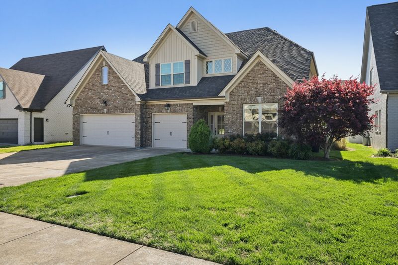 1232 Hensfield Dr, Murfreesboro, TN 37128