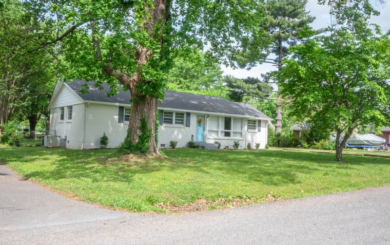 1223 White Blvd, Murfreesboro, TN 37129