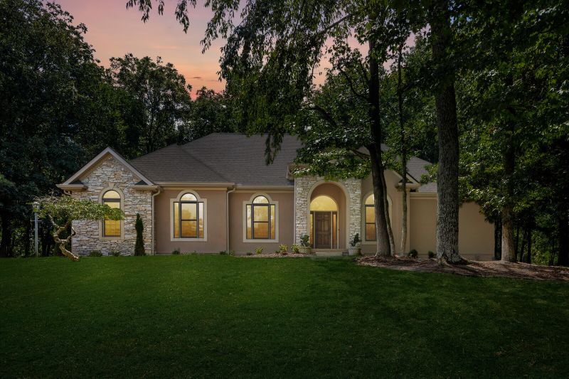 63 Valley Brook Dr, Hendersonville, TN 37075