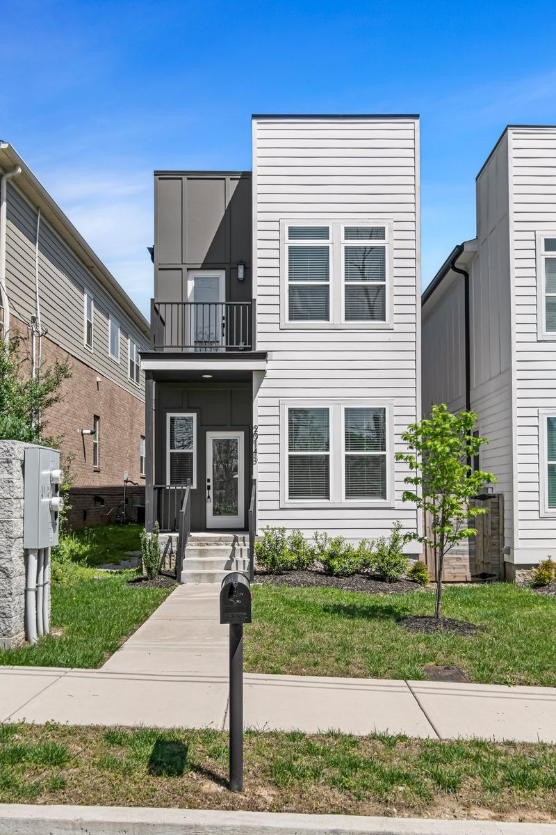 2014B 14th Ave N, Nashville, TN 37208